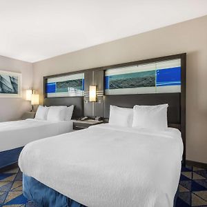Queen Room Two Queen Beds